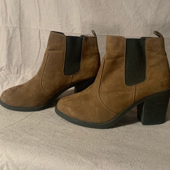 H&M Brown Ankle Boots size 41 (9.5 US) - Picture 2 of 7